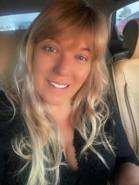 <em>Paula M. de Madrid</em>